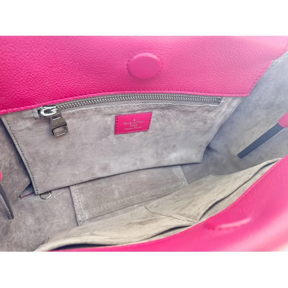 Louis Vuitton W Tote PM Satchel Crossbody Monogram Tuffetage Franboise Red - Picture 6 of 10